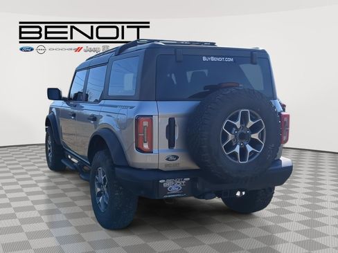 Used 2021 Ford Bronco Badlands image 7