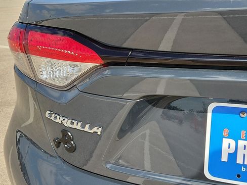 Used 2026 Toyota Corolla LE FWD image 9