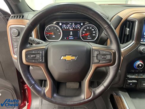 Used 2022 Chevrolet Silverado 1500 High Country w/ Technology Package image 18