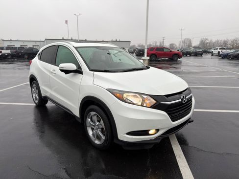 Used 2017 Honda HR-V EX-L image 8