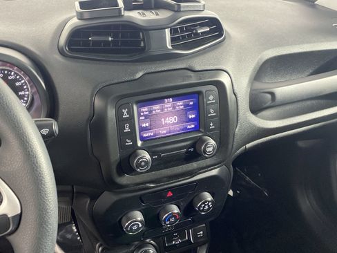 Used 2019 Jeep Renegade Sport AWD/4WD image 27