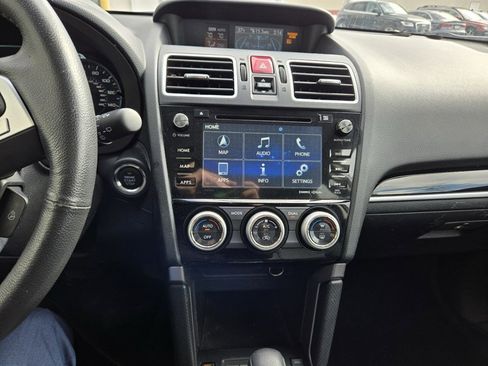 Used 2017 Subaru Forester 2.5i Touring image 12