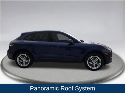 Used 2024 Porsche Macan AWD/4WD image 11