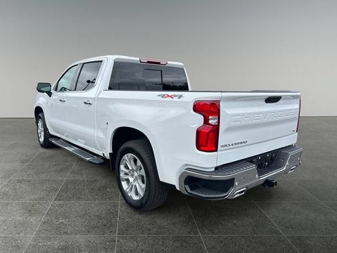 Used 2025 Chevrolet Silverado 1500 LTZ w/ LTZ Premium Package AWD/4WD image 8