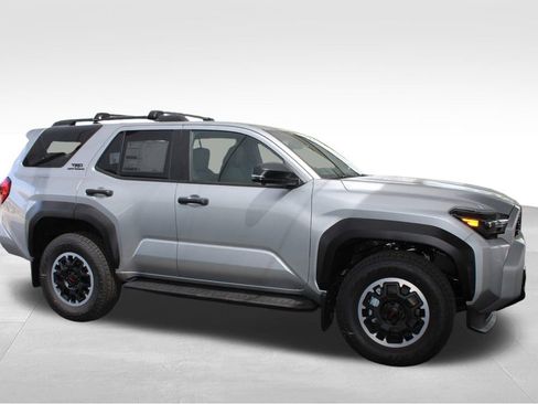 New 2026 Toyota 4Runner 4WD image 18