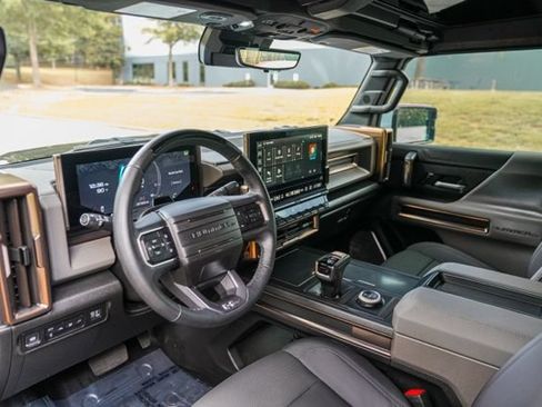 Used 2025 GMC Hummer EV 3X w/ Extreme Off-Road Package AWD/4WD image 24