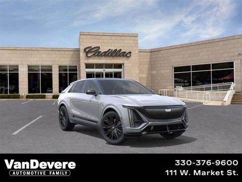 New 2026 Cadillac Lyriq V image 1
