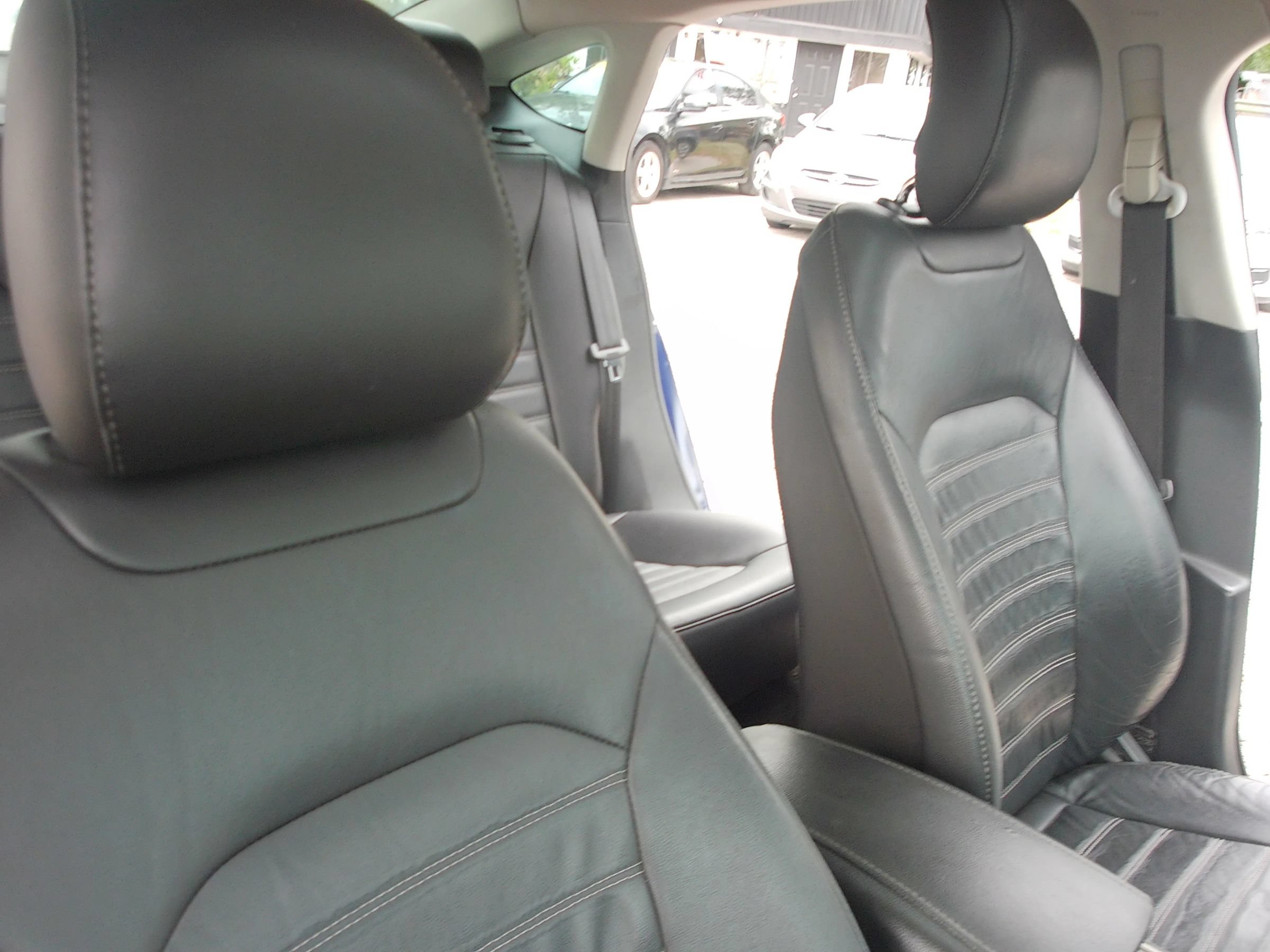 Used 2013 Ford Fusion SE FWD image 40