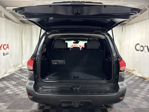 Used 2020 Toyota Sequoia TRD Pro AWD/4WD image 17