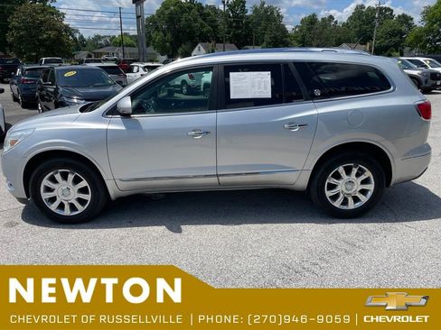 Used 2017 Buick Enclave Leather FWD image 39