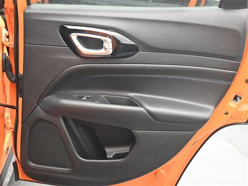 New 2026 Jeep Compass Latitude w/ Mopar Graphics Package image 17