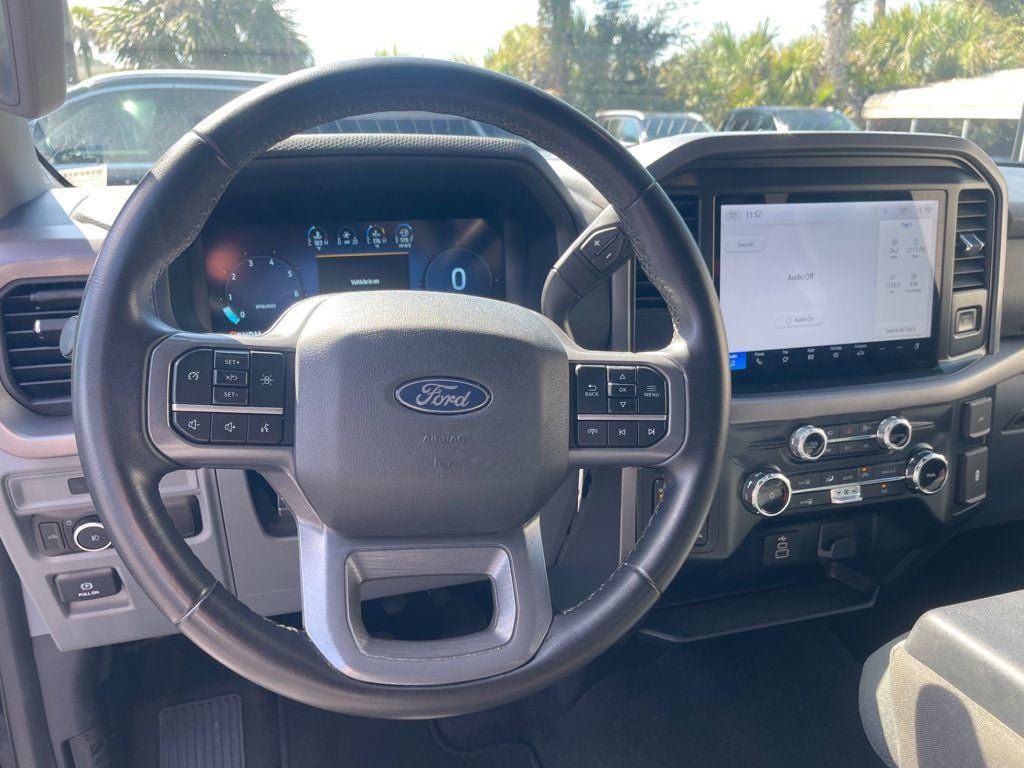 Used 2025 Ford F150 XLT AWD/4WD image 14