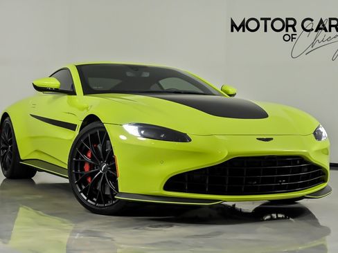 Used 2023 Aston Martin V8 Vantage Coupe RWD image 1