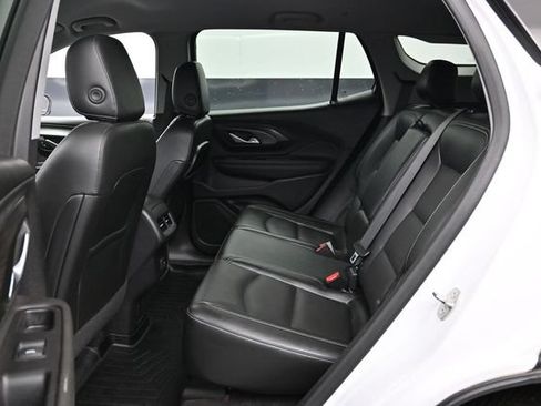 Used 2023 GMC Terrain SLT AWD/4WD image 22