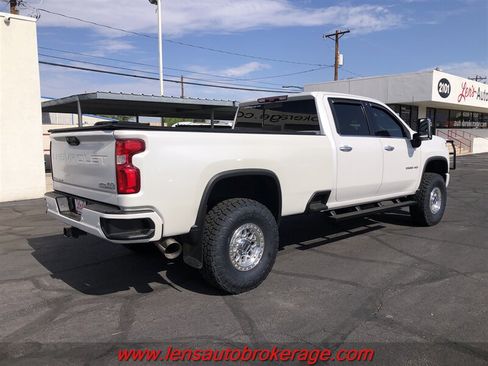 Used 2020 Chevrolet Silverado 3500 High Country w/ Z71 Off-Road Package AWD/4WD image 10