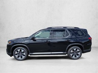 New 2026 Honda Pilot Touring video 2