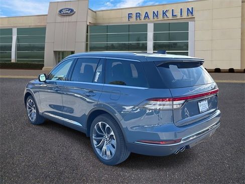 New 2026 Lincoln Aviator Reserve image 5
