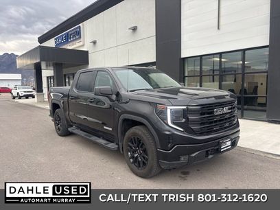 Used 2023 GMC Sierra 1500 Elevation w/ LPO, Elevation Black Package
