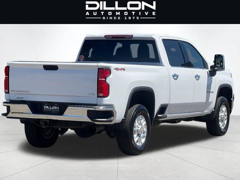 Used 2024 Chevrolet Silverado 2500 LTZ AWD/4WD image 4