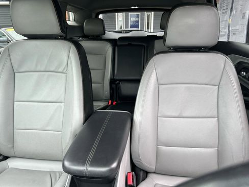 Used 2020 GMC Terrain SLT AWD/4WD image 19