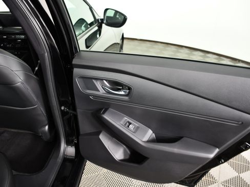 Certified 2025 Honda Accord Sport image 43