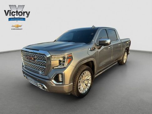 Used 2019 GMC Sierra 1500 Denali w/ Denali Ultimate Package AWD/4WD image 3