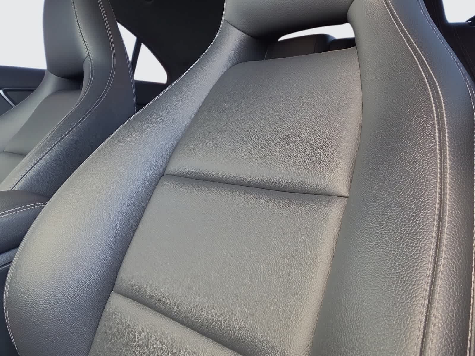 Used 2019 Mercedes-Benz CLA 250 image 27
