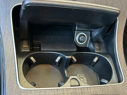 Certified 2021 Mercedes-Benz C 300 Sedan w/ Parking Assistance Package image 40