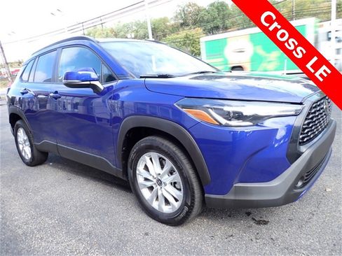 Certified 2023 Toyota Corolla Cross LE image 10