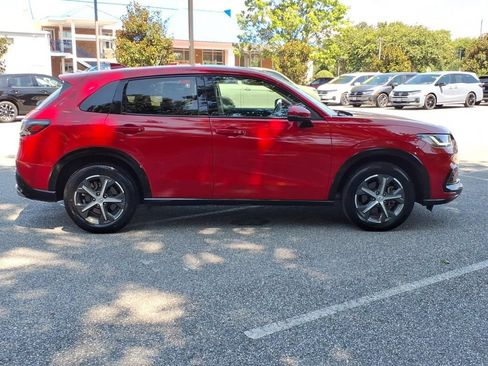 Used 2024 Honda HR-V EX-L image 3