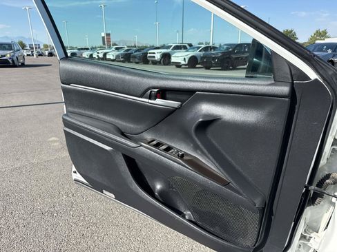 Used 2021 Toyota Camry XSE w/ Carpet Mat Package (TMS) FWD image 12