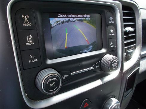 Used 2014 RAM 1500 Express image 32