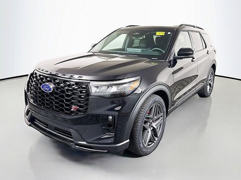 Used 2026 Ford Explorer ST w/ Sun And Sound Package AWD/4WD image 3