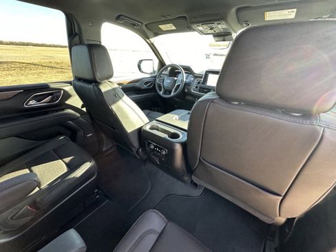 Used 2023 Chevrolet Tahoe High Country image 19