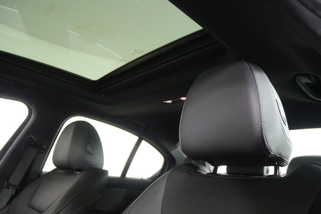 Certified 2026 BMW 330i Sedan RWD image 11