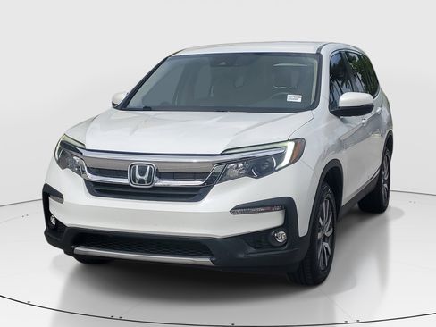 Used 2021 Honda Pilot EX image 4