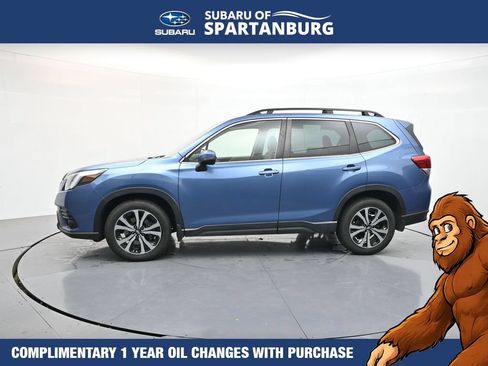 Used 2023 Subaru Forester Limited AWD/4WD image 4