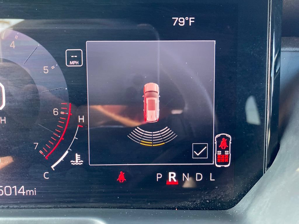 Used 2025 GMC Acadia Elevation FWD image 16