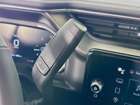 New 2026 GMC Sierra 3500 Denali w/ Denali Reserve Package image 12