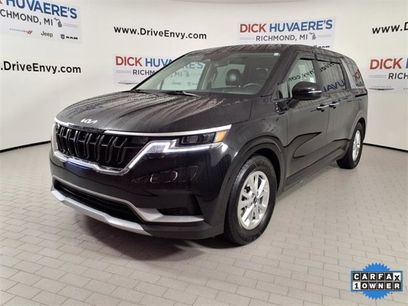 Used 2023 Kia Carnival LX