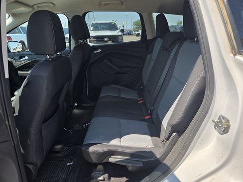 Used 2017 Ford Escape SE AWD/4WD image 9