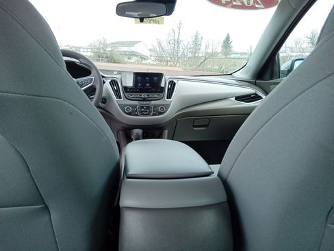 Used 2024 Chevrolet Malibu LS w/ Driver Confidence Package FWD image 26