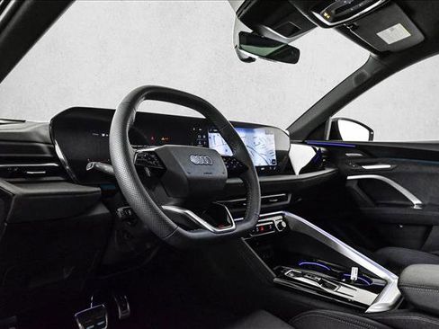 New 2025 Audi SQ5 Premium Plus image 10