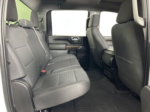 Used 2023 GMC Sierra 3500 SLE w/ SLE Convenience Package AWD/4WD image 9