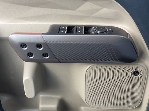 New 2026 Ford Maverick Lariat w/ 4K Tow Package image 50