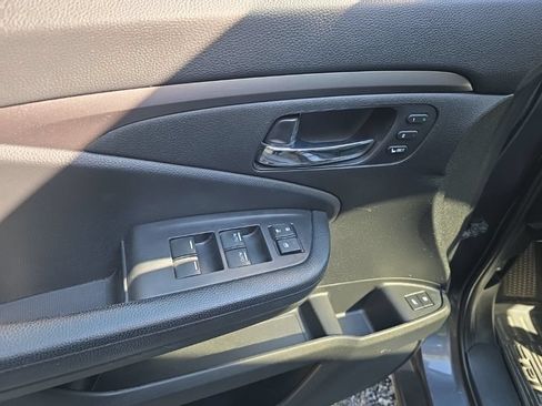 Used 2019 Honda Pilot EX-L image 14