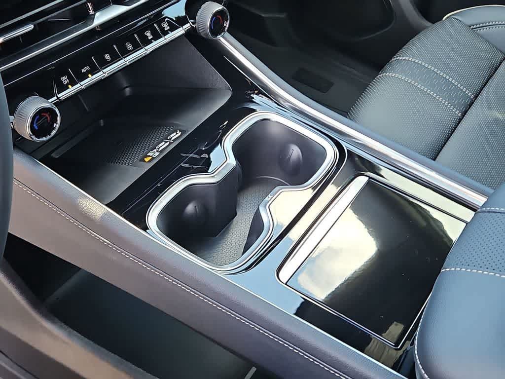 New 2026 Chevrolet Traverse High Country FWD image 20