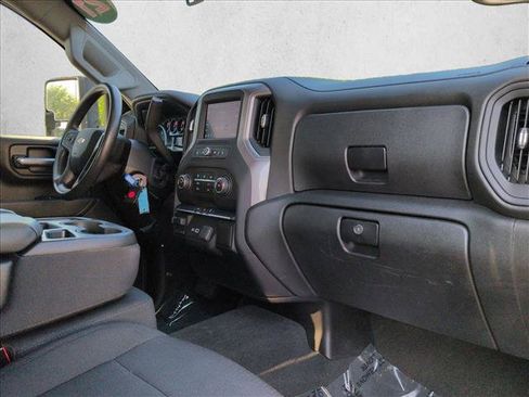 Used 2021 Chevrolet Silverado 2500 Custom w/ Custom Value Package AWD/4WD image 20