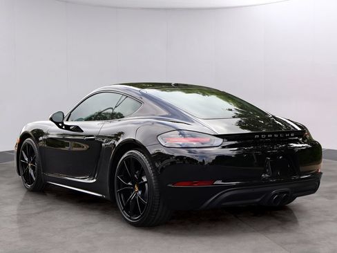 Used 2019 Porsche 718 Cayman RWD image 3