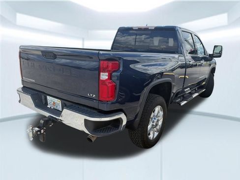 Used 2021 Chevrolet Silverado 2500 LTZ AWD/4WD image 4